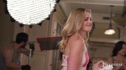 Captura de 'Behind The Scenes - The Female Talent Does Anal' nº 127