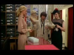 'Intimate Lingerie (English Language)' screenshot nº 85