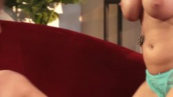 Captura de 'Dirty Lesbian Affairs' nº 54