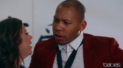 'Out Of Control MILFs 2' screenshot nº 4