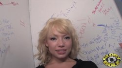 'Interracial Gloryhole Initiations #12' screenshot nº 105