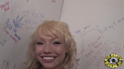 'Interracial Gloryhole Initiations #12' screenshot nº 108