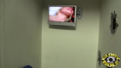 'Interracial Gloryhole Initiations #12' screenshot nº 13