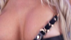 'Blonde Bombshell's Wild Night' screenshot nº 10