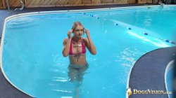 'Sneaky Squirter Steals a Fuck Session' screenshot nº 6
