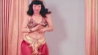 Bettie Page: Pin Up Queen - Scène1 - 4