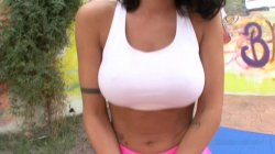 Captura de 'Young Girls Play Dirty' nº 50