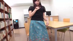 Captura de 'Insertion While Still Wearing Clothes! Feminine Elder Sister' nº 80