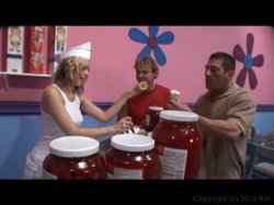Captura de 'Hard Dicks, Hot Chicks 2' nº 36