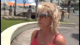 Being Naughty Alysha #25: Exposed In Aruba - Scène1 - 1