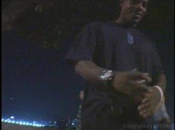 Captura de 'Big Black Poles In Little White Holes 11' nº 6