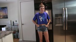 Captura de 'Skinny Dipping Vacations' nº 101