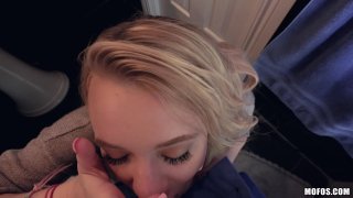 Stuffing My Horny Girlfriend - Cena1 - 2