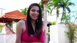 Captura de 'Daddy Likes 'Em Young 2' nº 3