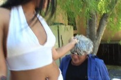 'Momma Wants Sum Whitey' screenshot nº 1