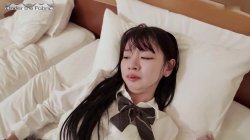 Captura de 'Tight Cosplay Heat: A Petite 22-Year Beauty Taken Deep in a Warm, Intimate Finish' nº 51