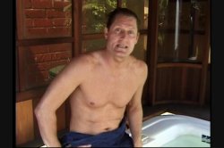 Captura de 'Beach Bunnies With Big Brown Eyes 4' nº 72