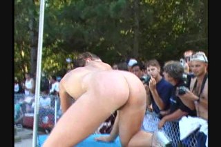 Buttman At Nudes A Poppin&#39; 11 - Szene5 - 3