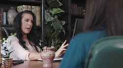Captura de 'My Lesbian Boss' nº 57