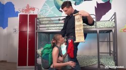 Captura de 'Hostel Hotties' nº 73