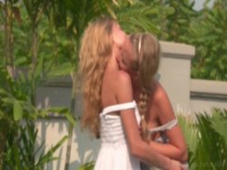 'Women Loving Women: Please Don't Tell My Husband Vol. 5' screenshot nº 72