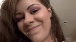 'Horny Chicks With Tiny Tits' screenshot nº 4