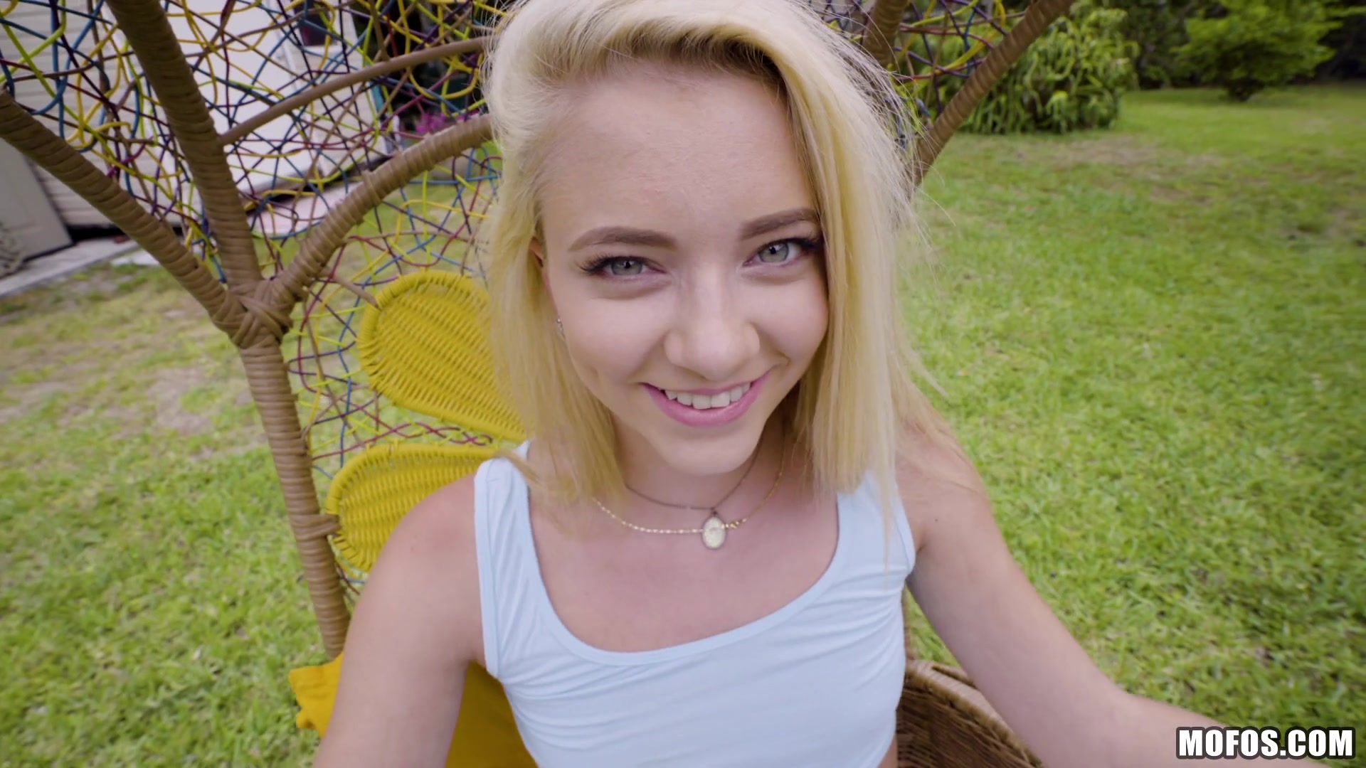 riley star and logan long in answer #1880665
