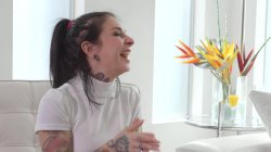 Captura de 'What's NURU Gel!?' nº 5