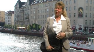 Petra Wegat- Raus aus den Klamotten 4 - Scena5 - 1