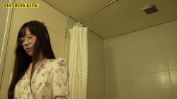 Captura de 'First Photo Shoot Session - Unexpectedly? A Slender, Serious Girl Transformed By The Photographer's Bold Techniques' nº 3