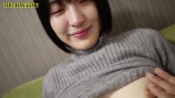 'First Shoot: 21-Year-Old Beautiful College Student - 'Wanna Watch Netflix at My Place?' screenshot nº 25