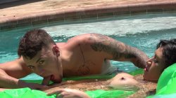 Captura de 'Tempting T-Girls' nº 134