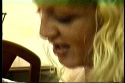 'Granny Loves a Tranny' screenshot nº 64