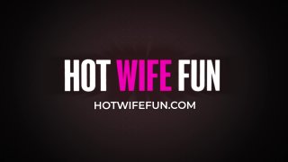Hot Wife Fun Volume 3 - Scène2 - 1