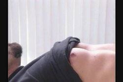 Captura de 'Breast In Show' nº 76