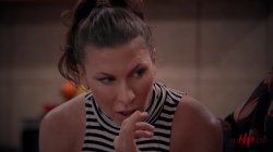 Captura de 'Life After Divorce' nº 26