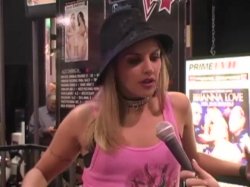 Captura de '2008 AVN Interview - Brianna Love' nº 8
