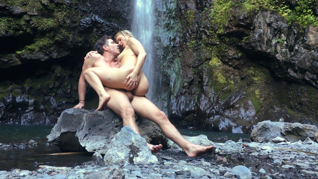 anikka albrite and mick blue in answer #2362746