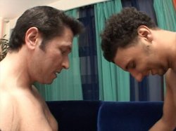 Captura de '2 Dicks 1 Young Chick' nº 49
