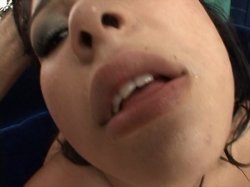 Captura de '2 Dicks 1 Young Chick' nº 63