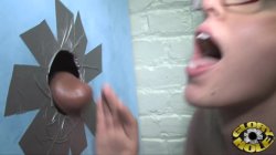 'Interracial Gloryhole Initiations #10' screenshot nº 102