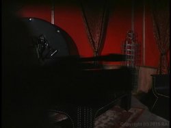 Captura de 'Bound To Submit' nº 121