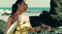 Captura de 'Chanel: Angel Unveiled' nº 2