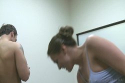 'Three's A Crowd' screenshot nº 34