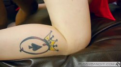 Captura de 'Horny Sluts Love Group Sex With The Pussy Bandit' nº 8