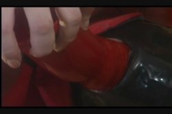 Captura de 'House Of Latex' nº 14