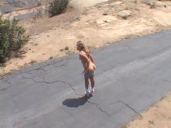 Captura de 'Young Strap-On Girlfriends' nº 125