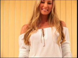 'Up And Cummers 111' screenshot nº 57