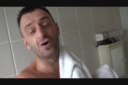 'Virgin Prey Never Fucked Rough' screenshot nº 1