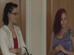 Captura de 'Women Seeking Women Vol. 77' nº 3